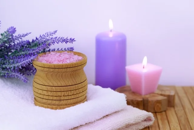 Decorating With Candles