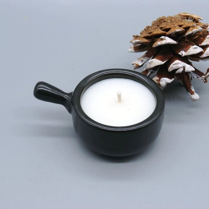 can you mix essential oils in candle making