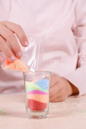 How To Add Scent To Candle