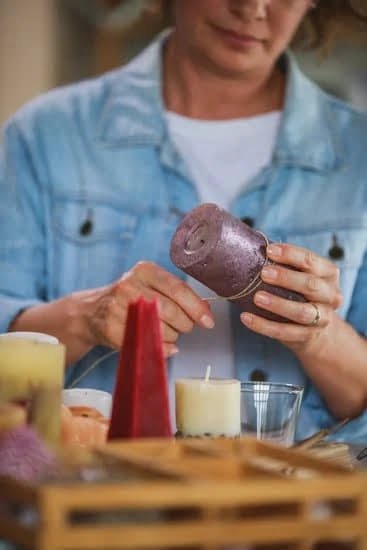 Making Soy Candle With 464 Candlescience