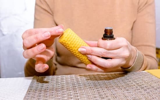 What Are The Best Oils For Candle Making?