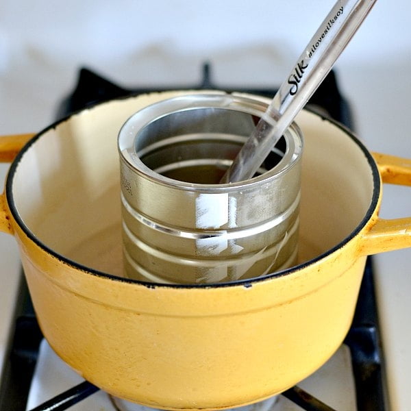 What Are the Best Wicks For Candle Making?