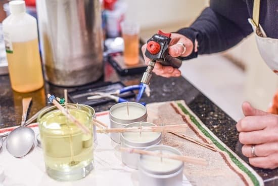 What Does Second Pour Mean In Candle Making? 1 what does second pour mean in candle making