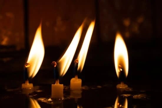 Can You Use Beeswax Pastilles For Candle Making 2 can you use beeswax pastilles for candle making