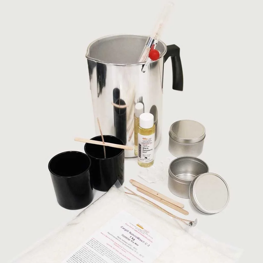 Making Palm Wax Pillar Candles
