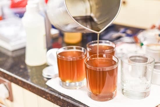 Beeswax Candle Making Recipes 1 Beeswax Candle Making Recipes