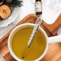 Honeycomb Beeswax Candle Making