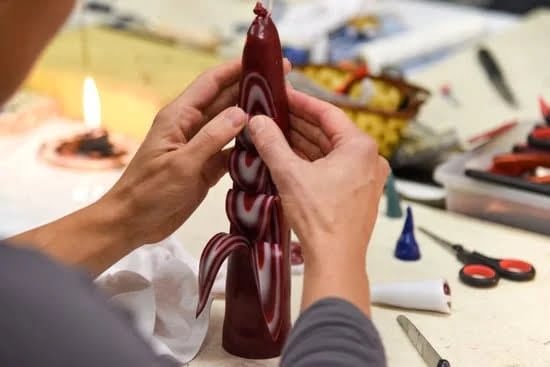Making Candles Out Of Beeswax Sheets