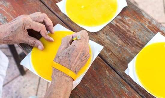 How To Make Homeade Candles