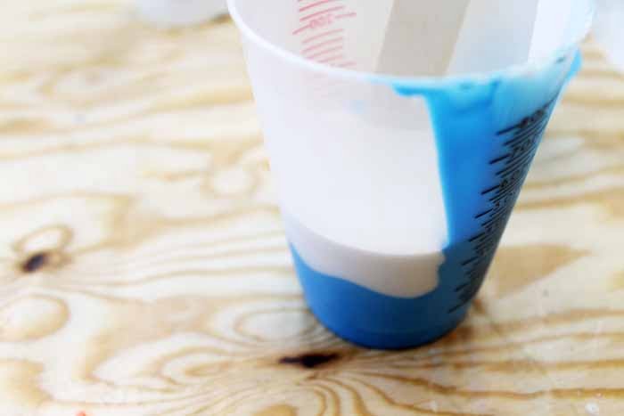 Can You Use Ball Jars for Making Candles 1 Step-by-step tutorial on how to use Ball jars for making candles, the perfect DIY project!