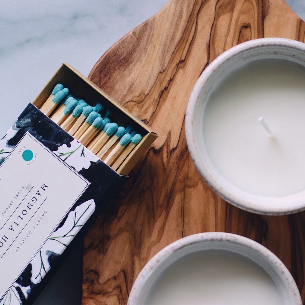 Simple Candle Care: Preventing Black Smoke When Extinguishing