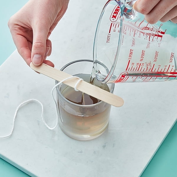 Step-by-step guide to making soy candles in a crock pot - a beginner's favorite DIY project