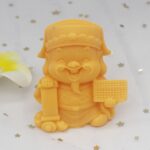 Effective Mold Cleaner for Candle Making