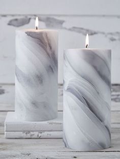 wicks, wax, scents, and molds for all your DIY projects
