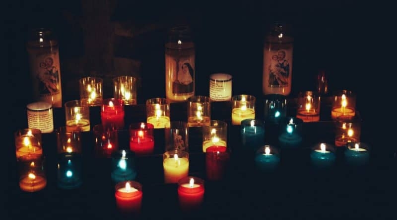 Natural Candle Making Tutorial 1 Step-by-step natural candle making tutorial using eco-friendly ingredients and essential oils