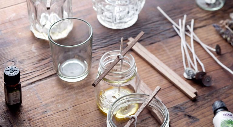 Step-by-step guide on how to use soybean oil in candle making